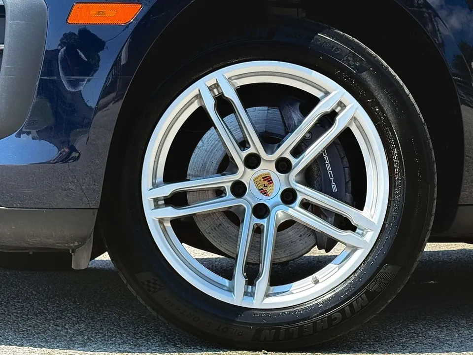 Porsche Macan 2023 photo 3