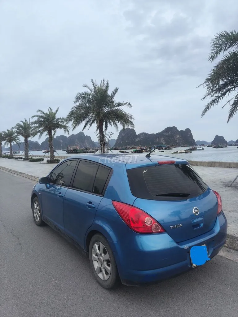Nissan Tiida 2008 photo 2