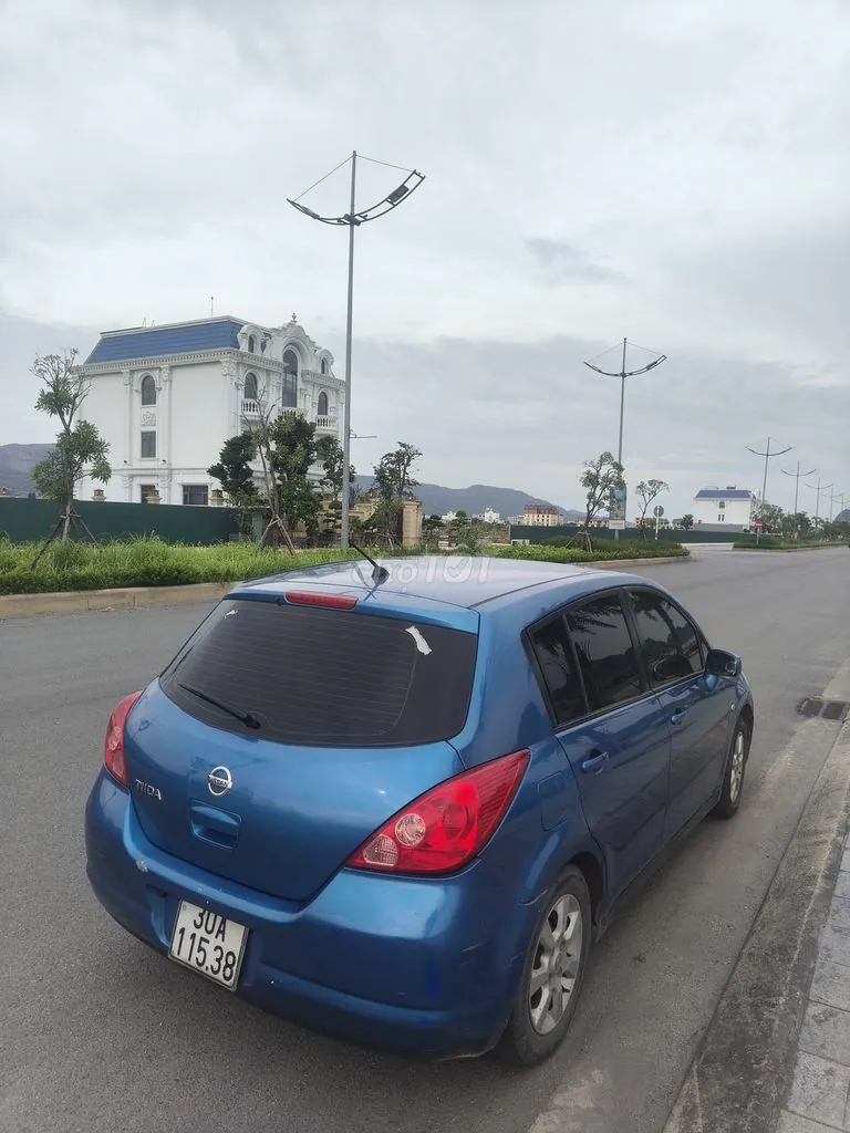 Nissan Tiida 2008 photo 5