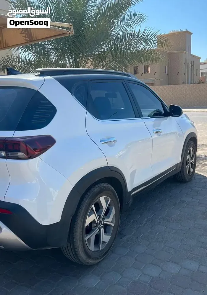 Kia Sonet 2023 photo 4