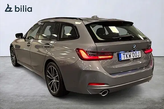 BMW 330E 2023 photo 2