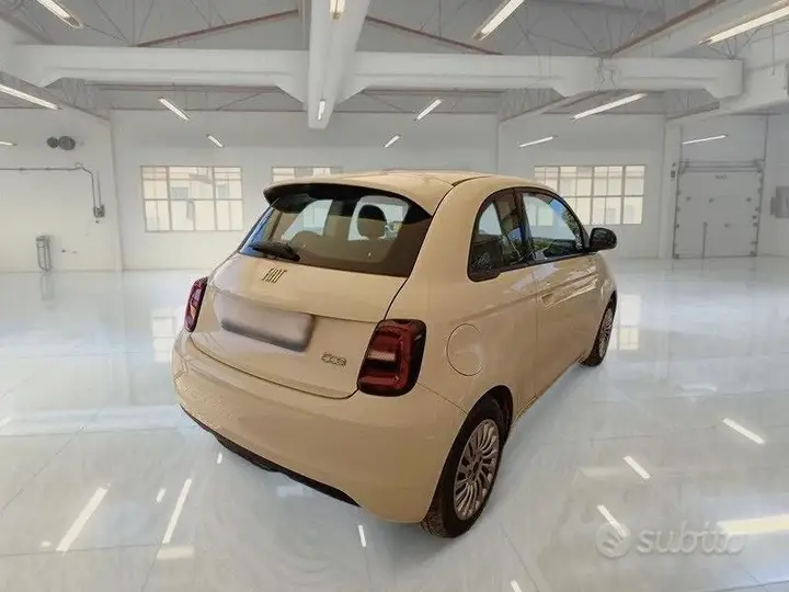 Fiat 500E 2022 photo 4