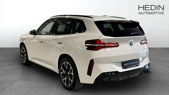 BMW X3 2026 photo 2