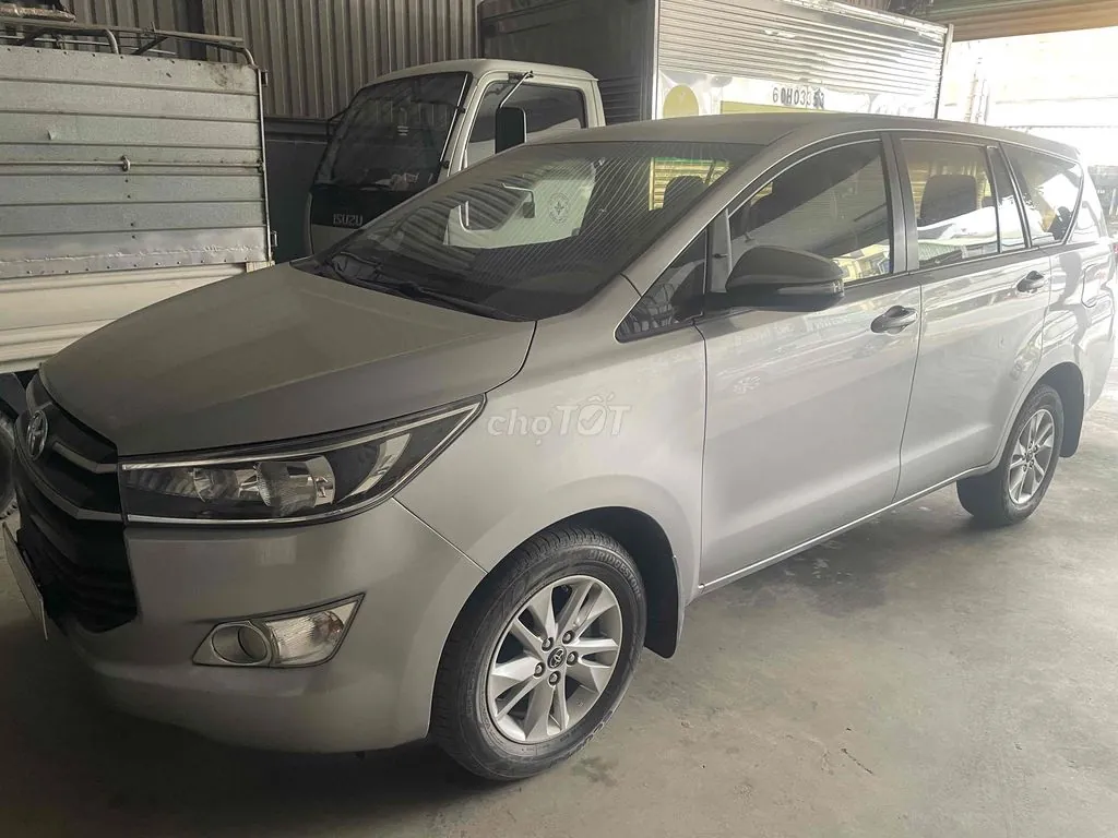 Toyota Innova 2017 photo 5
