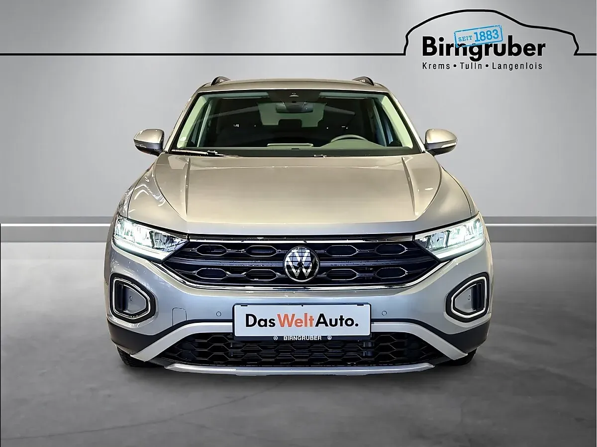 Volkswagen T-Roc 2025 photo 2