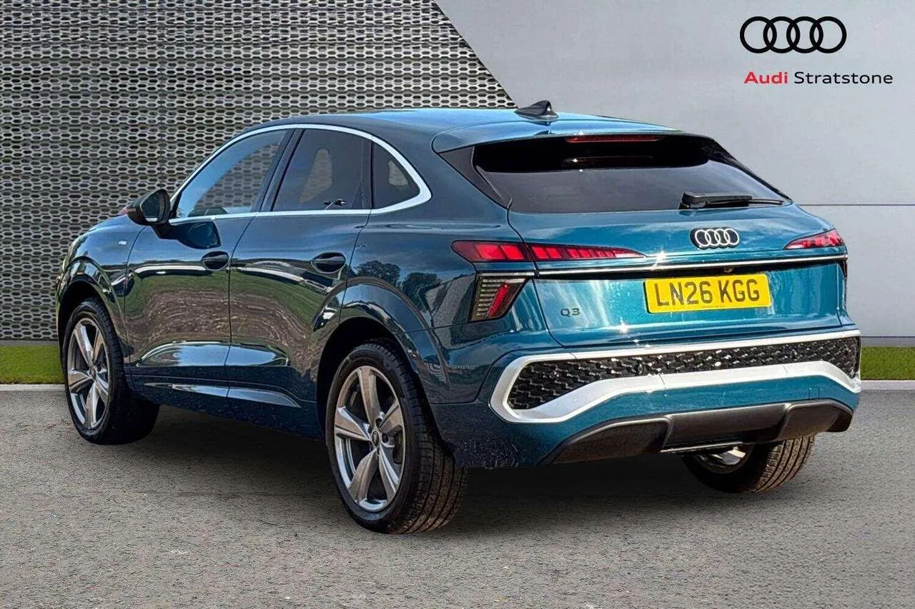 Audi Q3 2026 photo 3