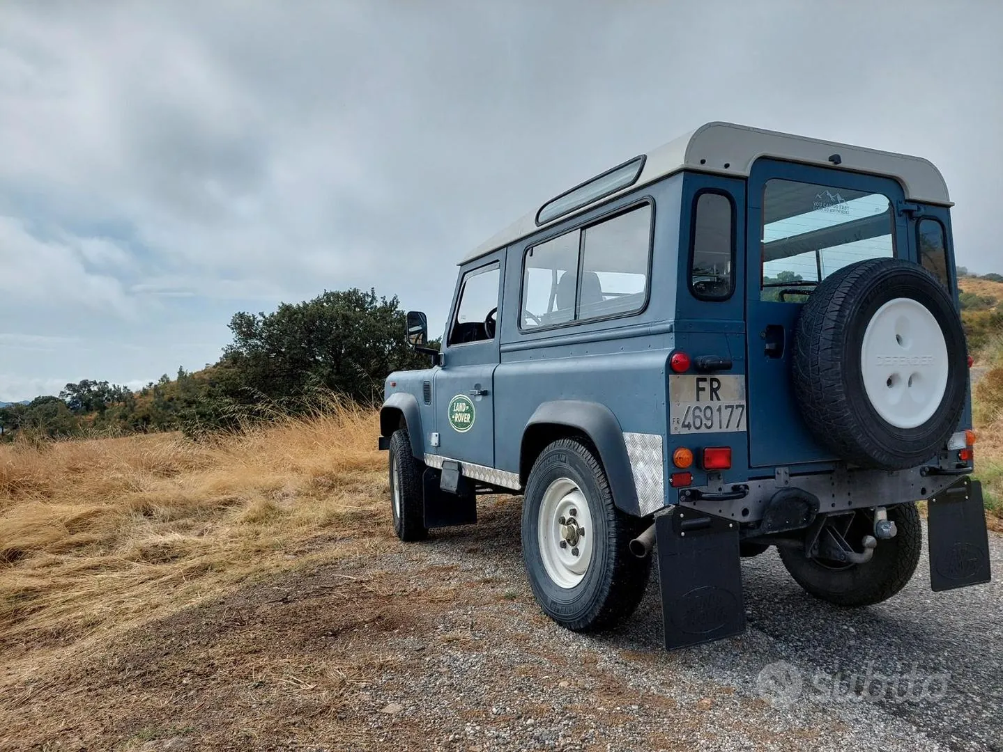 Land Rover Defender 1992 photo 2