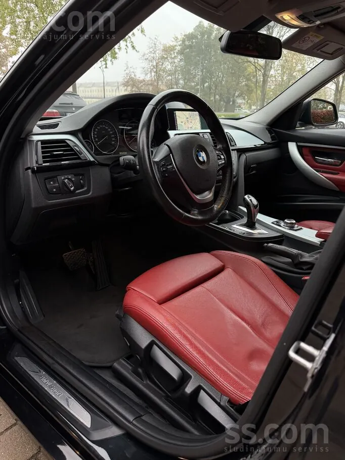 BMW 330 2014 photo 4