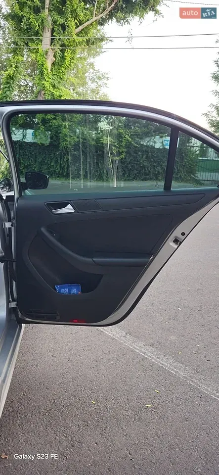 Volkswagen Jetta 2015 photo 4