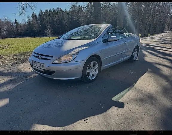 Peugeot 307 Cc 2004 photo 2