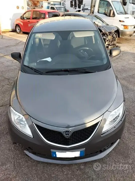 Lancia Ypsilon 2017 photo 4