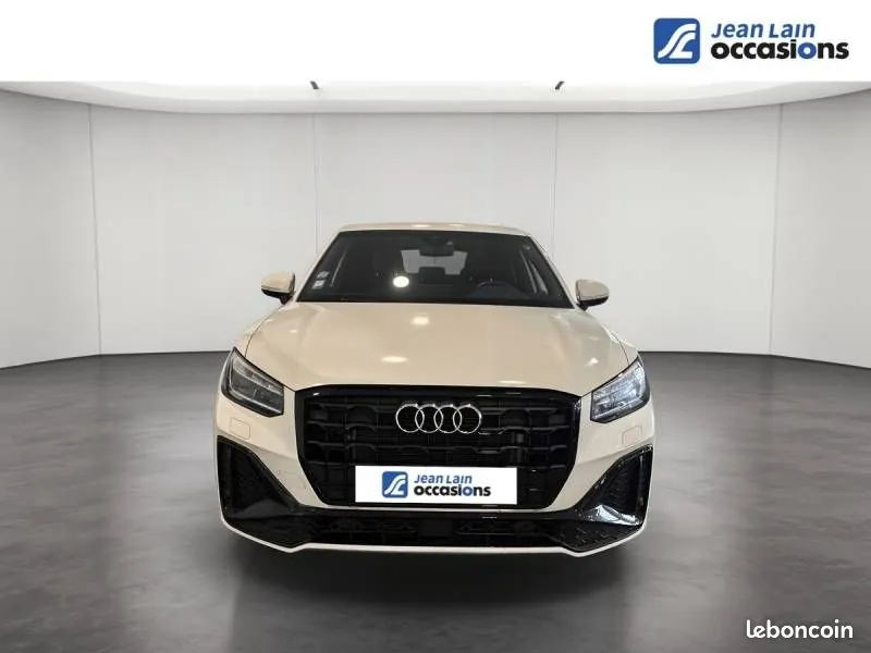Audi Q2 2023 photo 2
