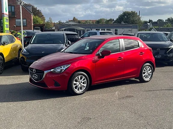 Mazda 2 2018 photo 2