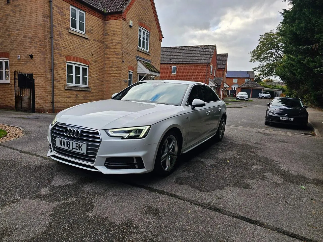 Audi A4 2018 photo 3