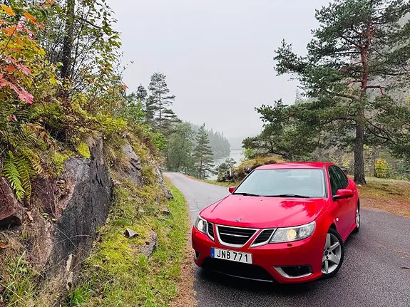 Saab 9-3 2009 photo 2