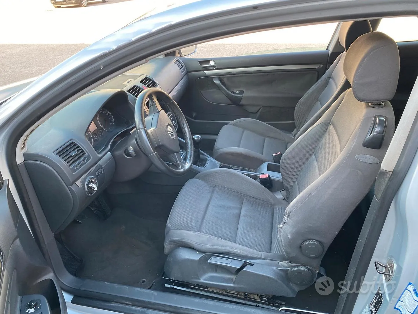 Volkswagen Golf 2005 photo 5