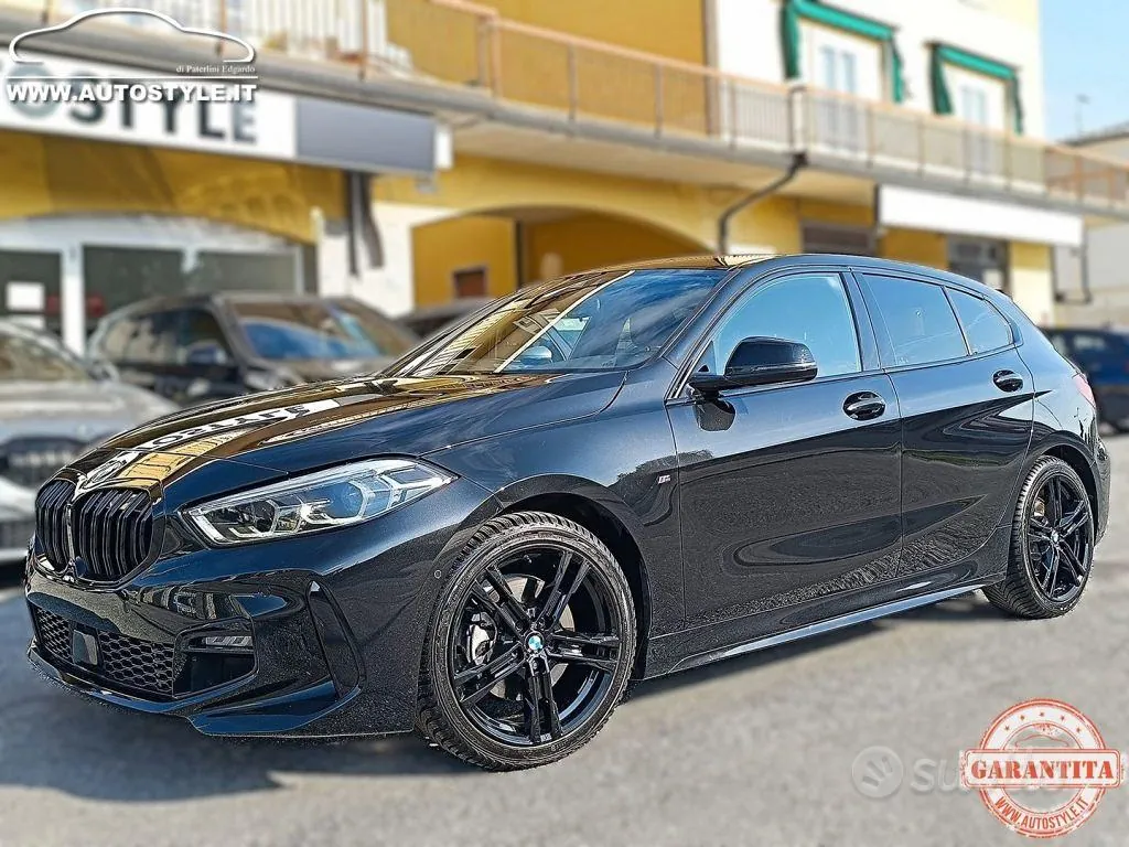 BMW 118 I 2023 photo 2