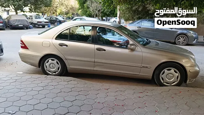 Mercedes-Benz C-Class 2002 photo 3