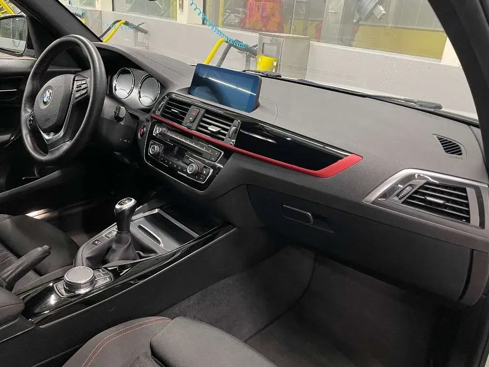 BMW 1 Series 2018 photo 2
