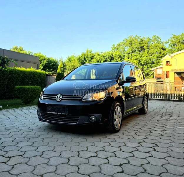 Volkswagen Touran 2015 photo 3