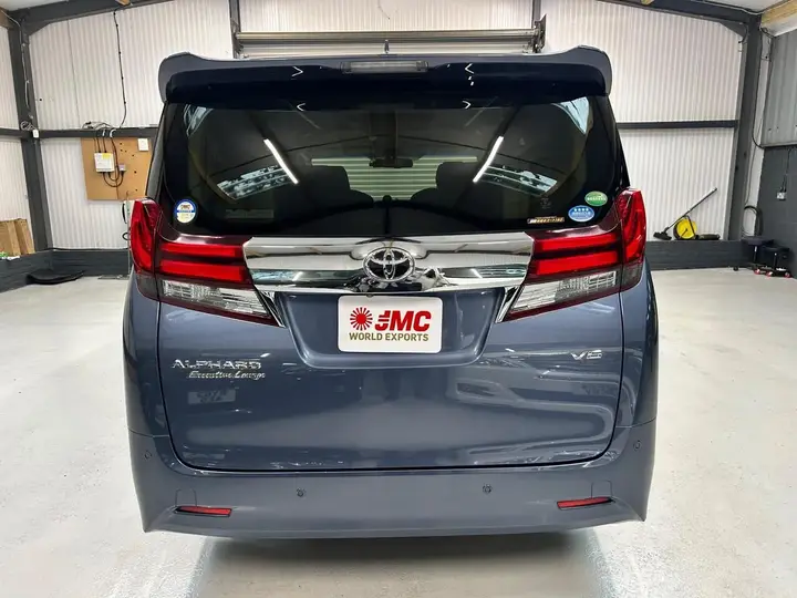 Toyota Alphard 2015 photo 5