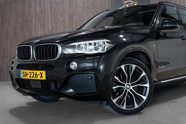 BMW X5 2018 photo 2
