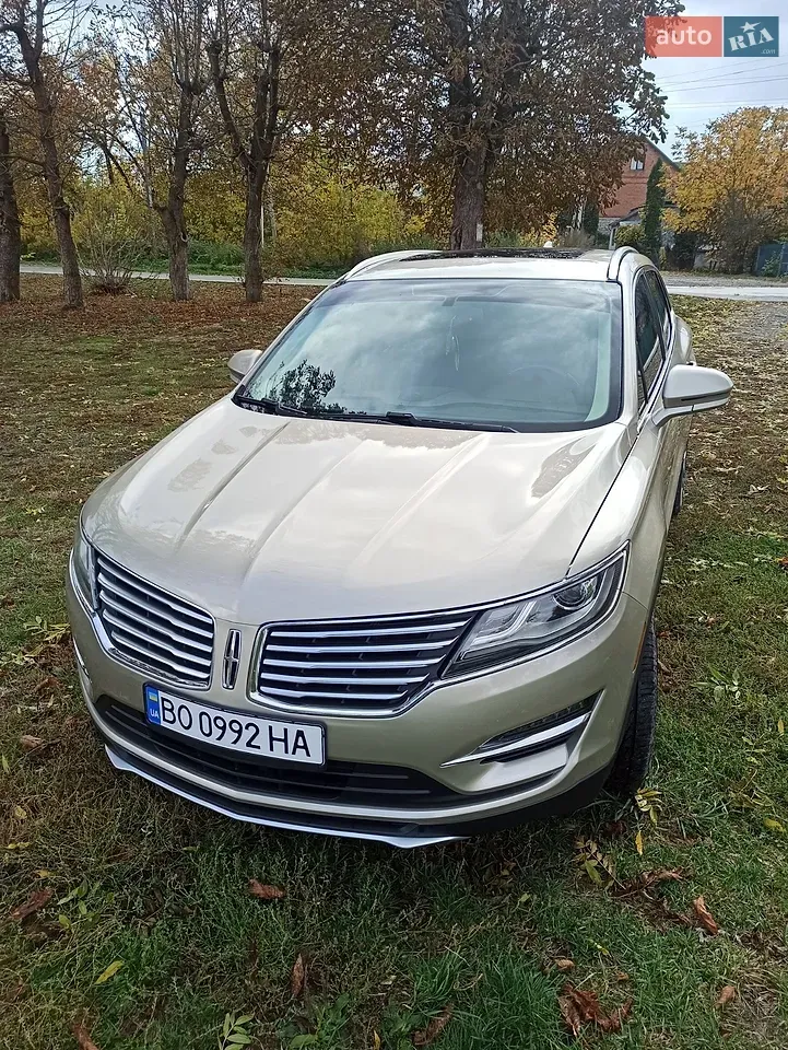 Lincoln Mkc 2016 photo 2