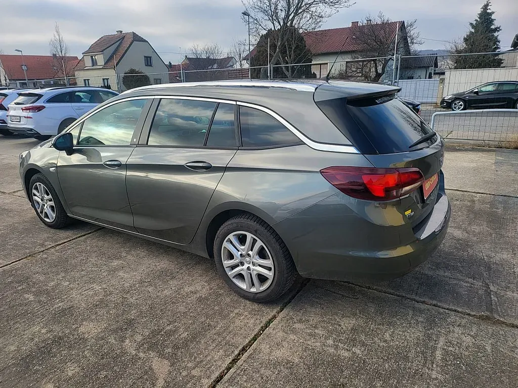 Opel Astra 2019 photo 3