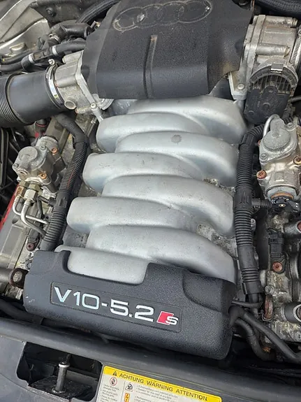 Audi S8