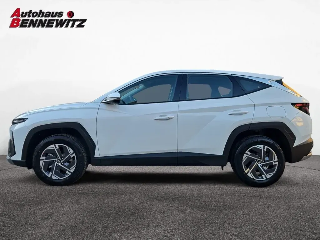 Hyundai Tucson photo 2