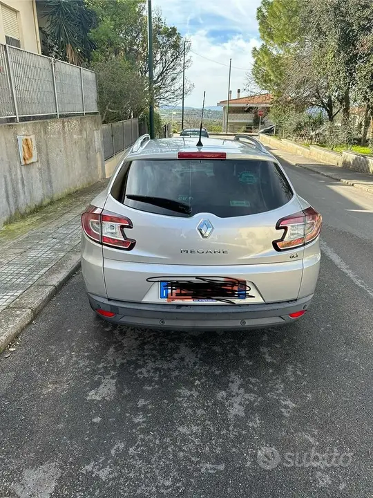 Renault Megane 2015 photo 3