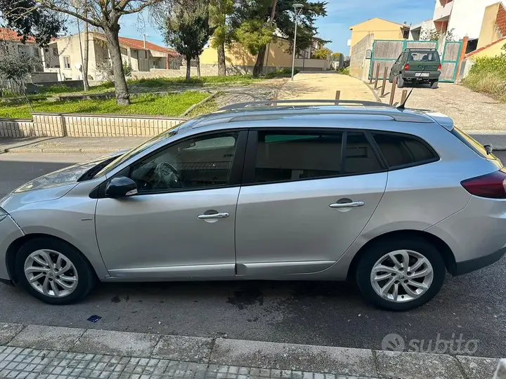 Renault Megane 2015 photo 4