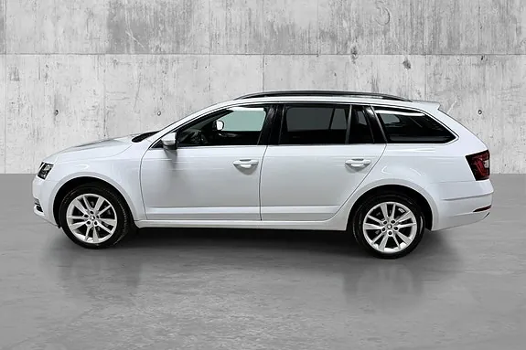 Skoda Octavia 2018 photo 3