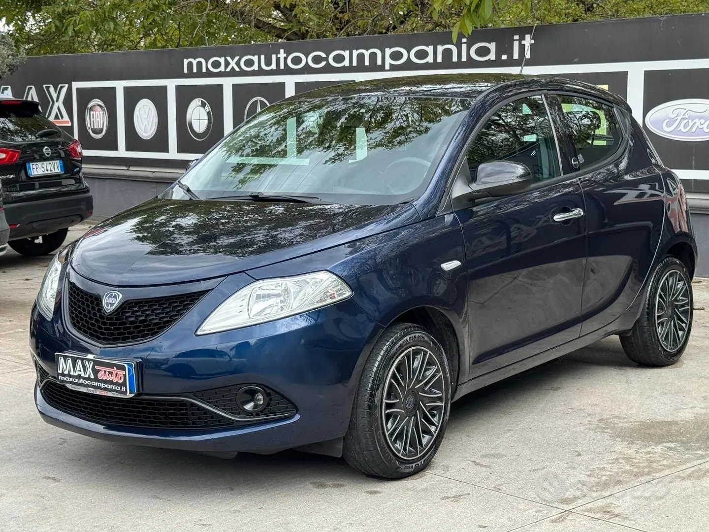 Lancia Ypsilon