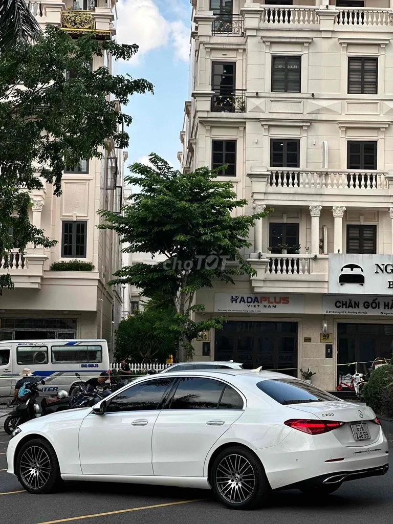 Mercedes-Benz C-Class 2022 photo 5