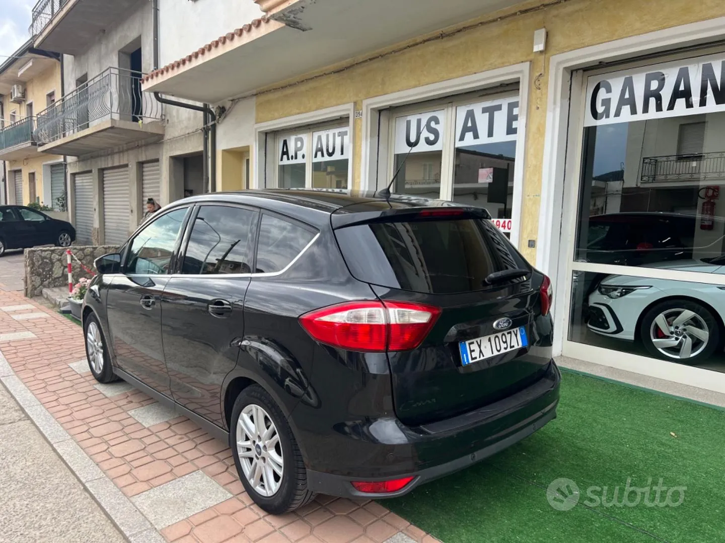 Ford C-Max 2015 photo 3