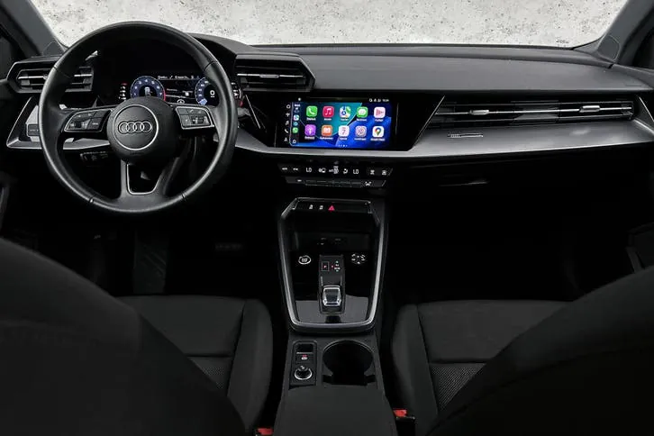 Audi A3 2023 photo 2