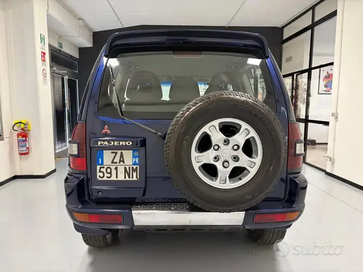 Mitsubishi Pajero 2002 photo 5