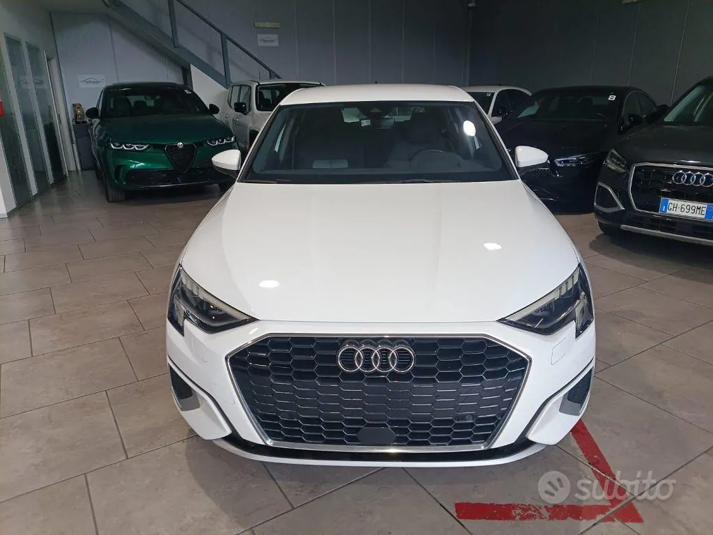 Audi A3 2022 photo 2