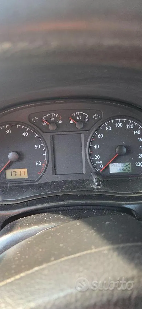 Volkswagen Polo 2003 photo 4