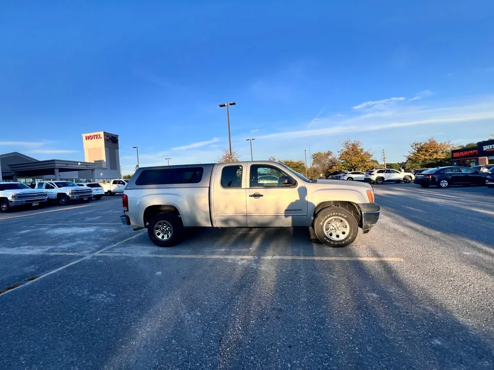 GMC Sierra 1500 2011 photo 3