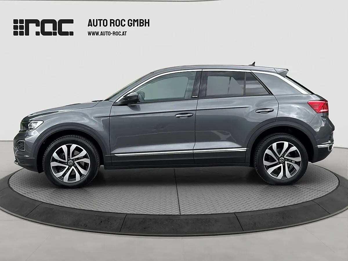 Volkswagen T-Roc 2022 photo 2