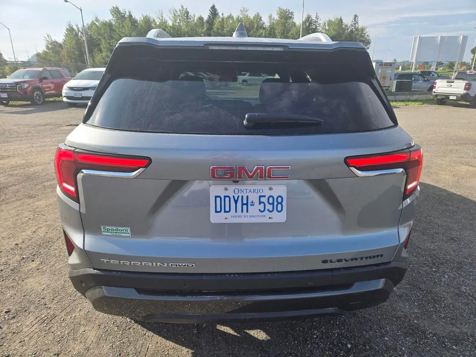 GMC Terrain 2025 photo 5