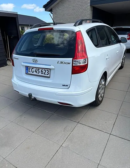 Hyundai I30 2011 photo 3