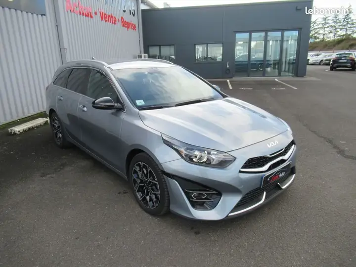 Kia Ceed 2024 photo 2