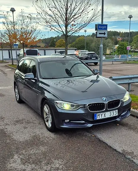 BMW 320D 2013 photo 3