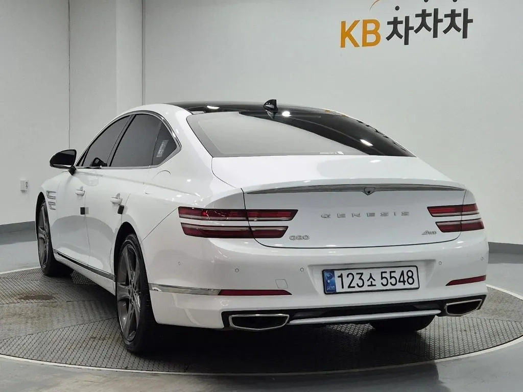 Genesis G80 2024 photo 2