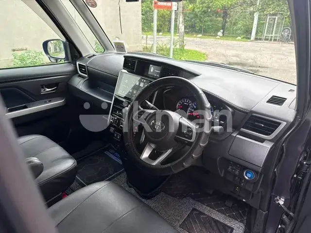 Toyota Roomy 2023 photo 2