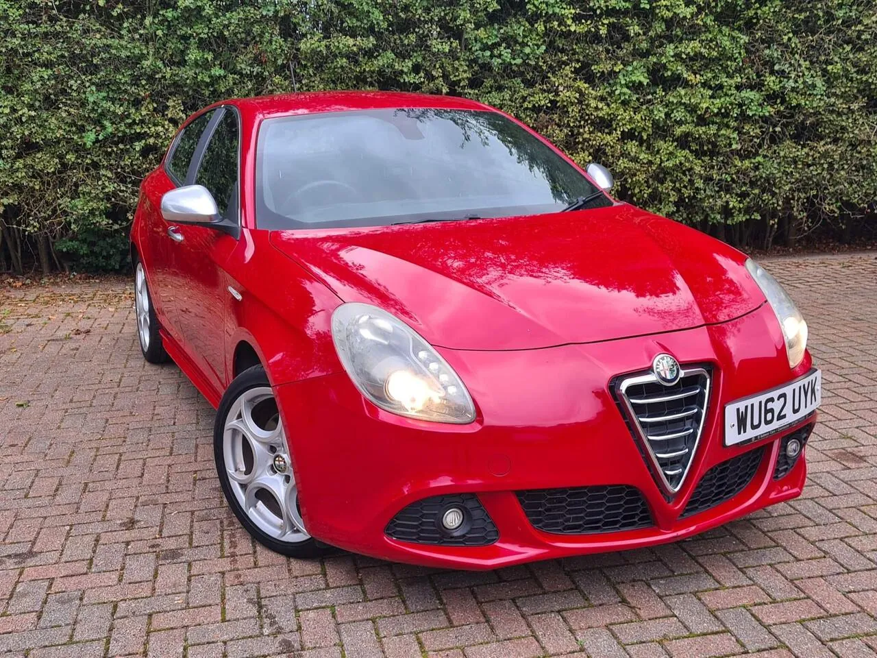 Alfa Romeo Giulietta 2012 photo 2