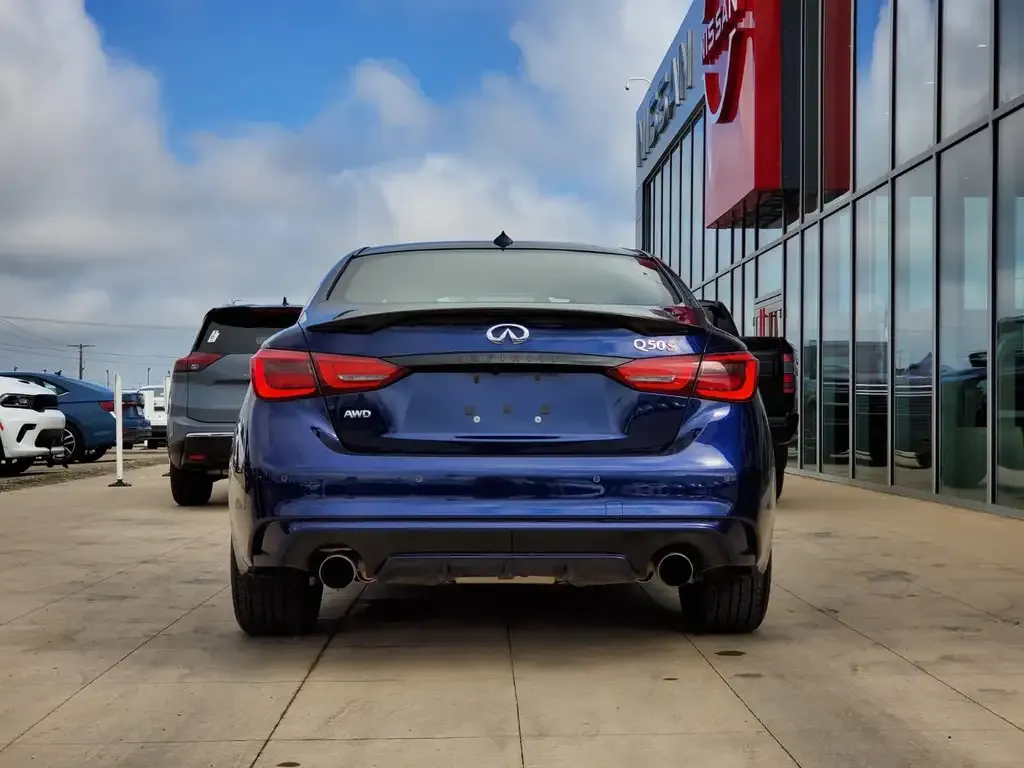 Infiniti Q50 2023 photo 4